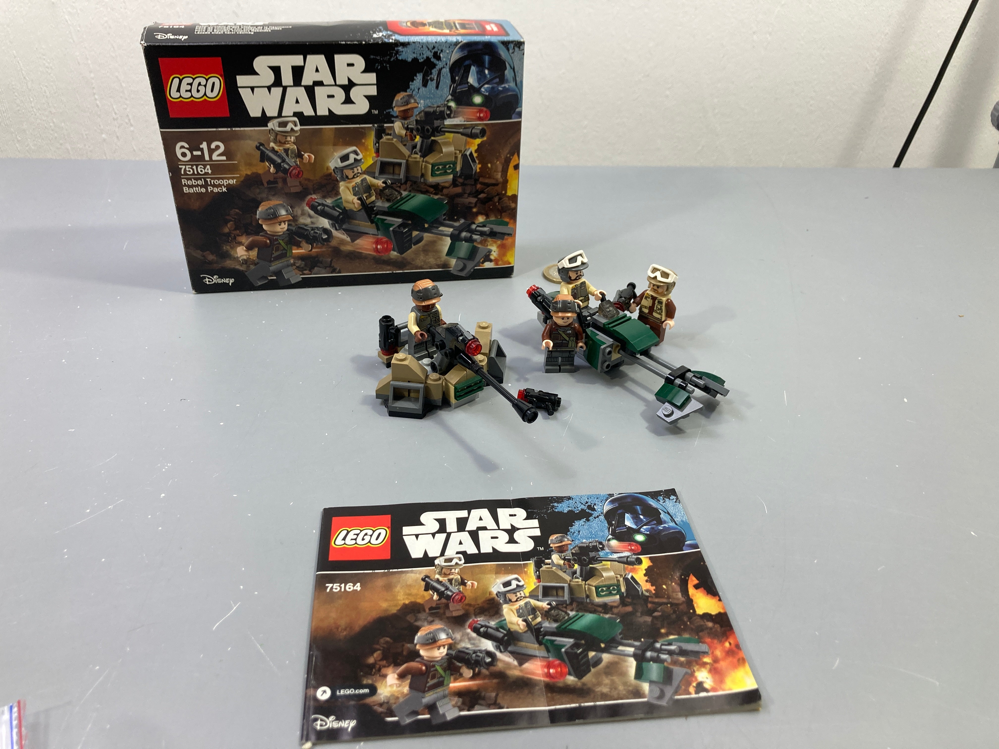 Rebel Trooper Battle Pack 75164, 4 figurines et speeder, boîte et notice, Star Wars En l'état comme sur la photo