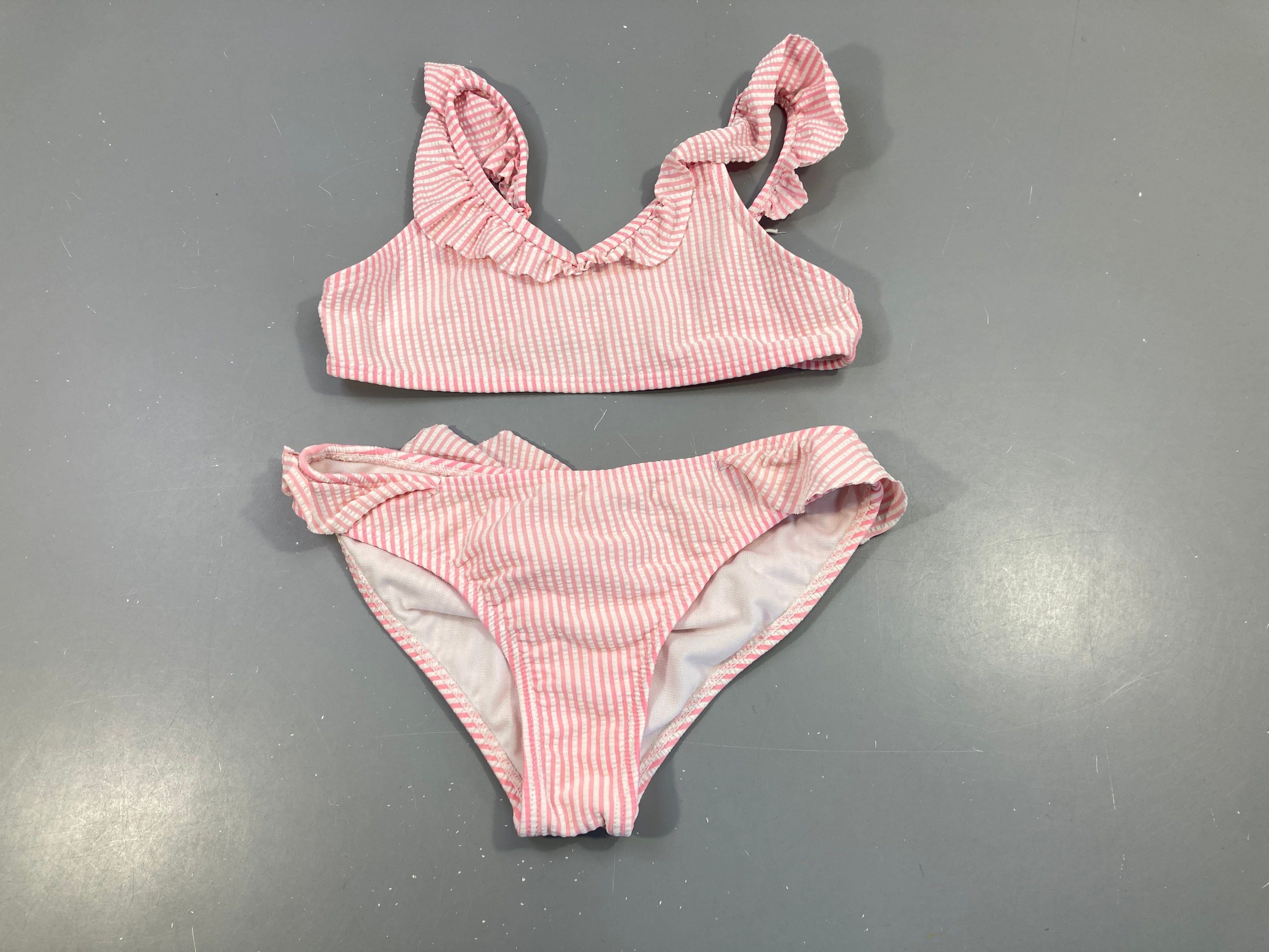 Bikini rose rayé blanc