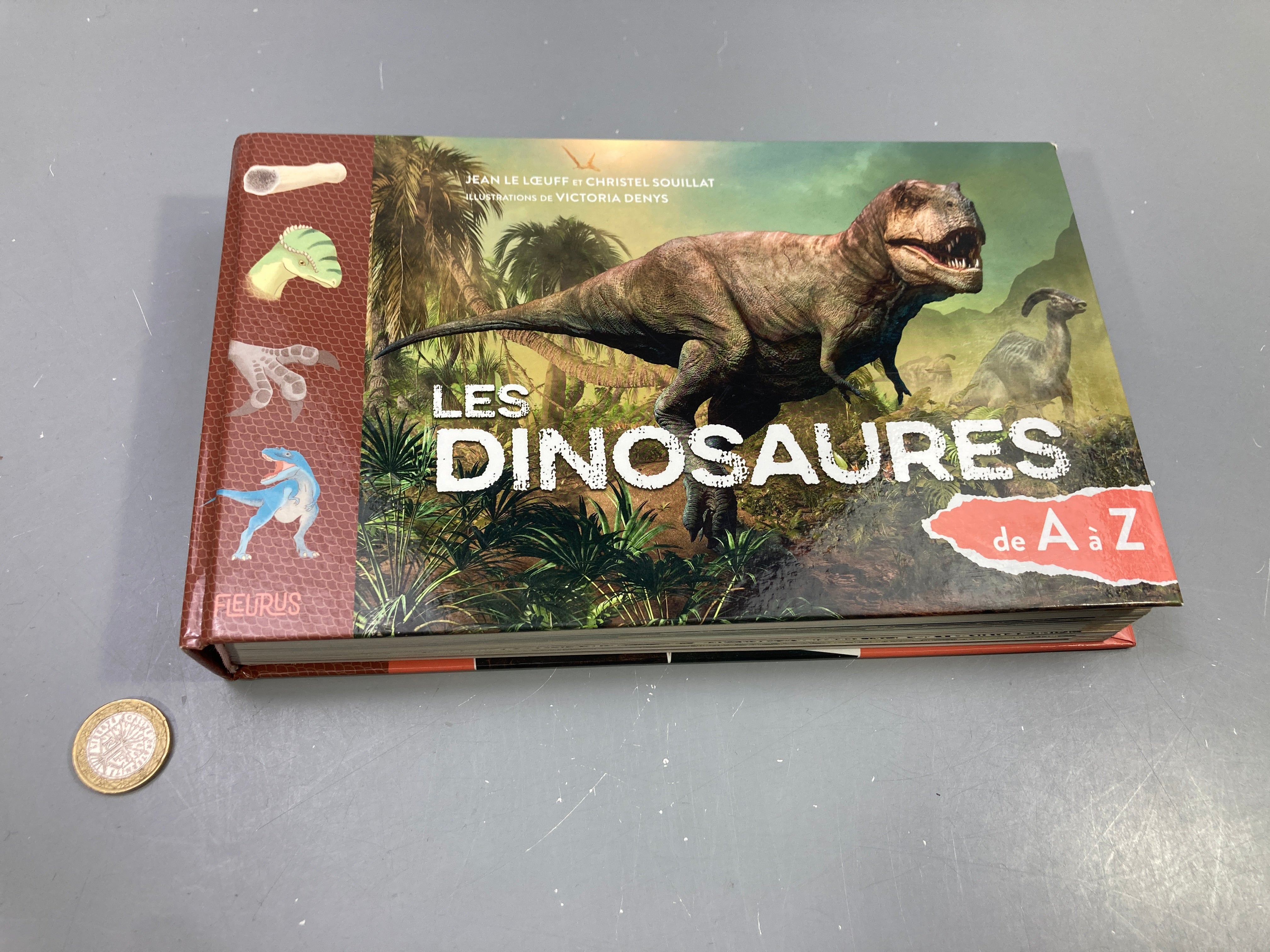 Livre Les dinosaures de A à Z, J. Le Loeuff et C. Souillat, Fleurus
