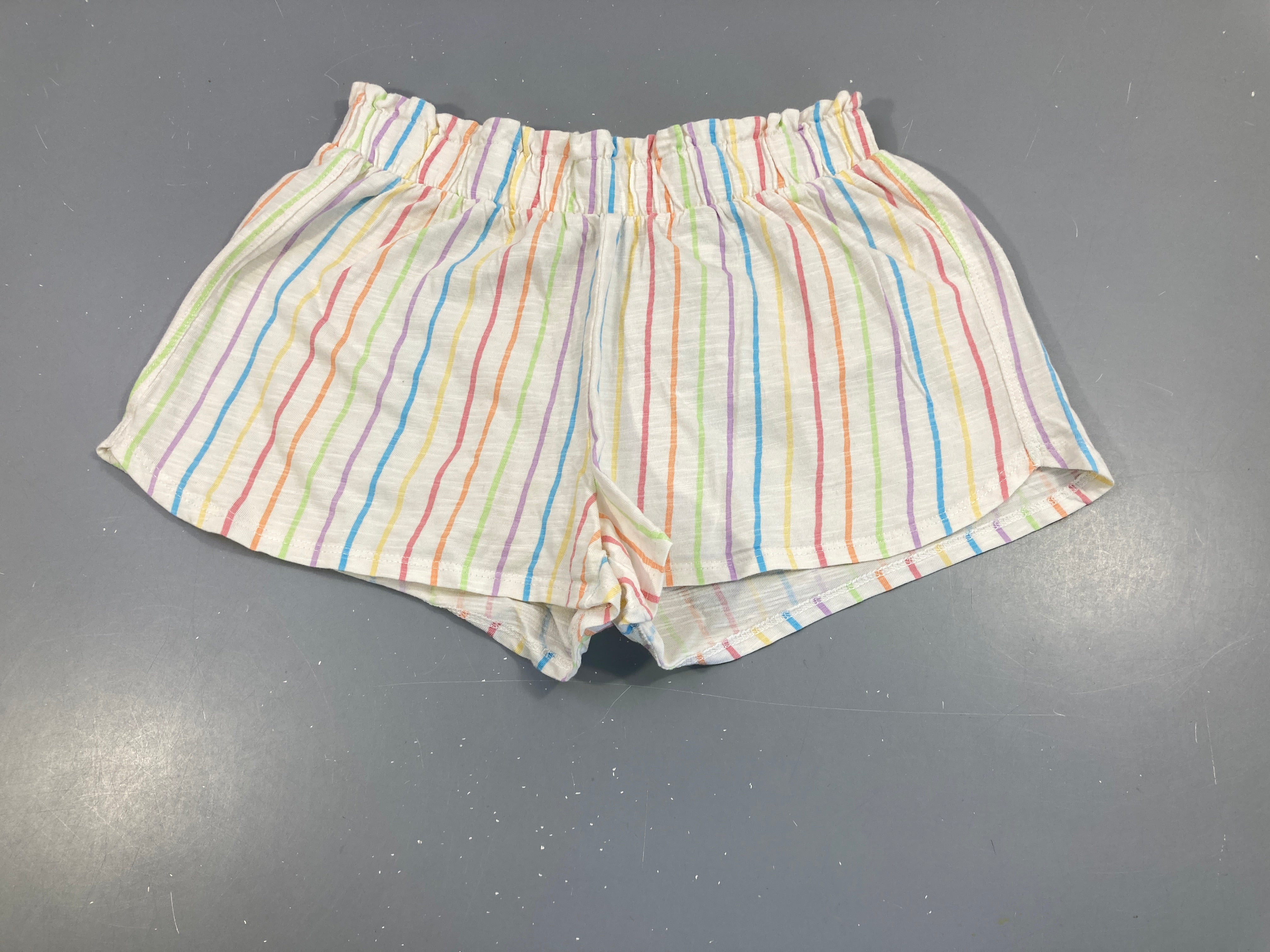 Short jersey blancflammé rayé multicolore