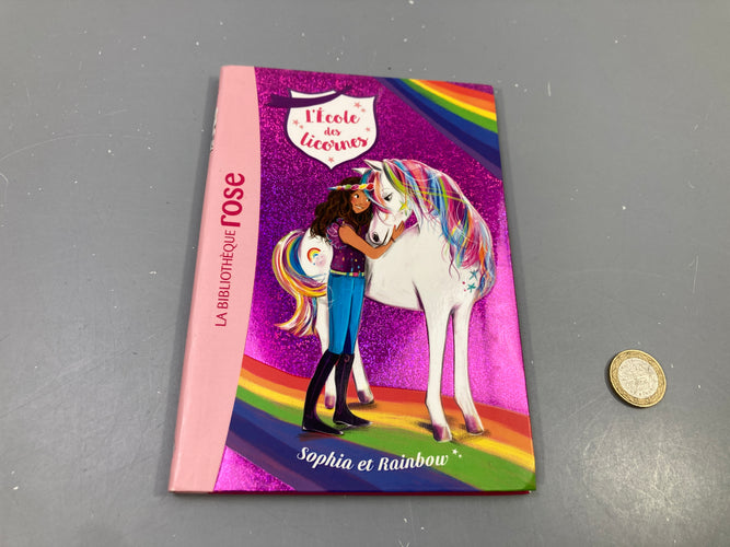 Livre L'École des licornes, Sophia et Rainbow, Bibliothèque rose, moins cher chez Petit Kiwi