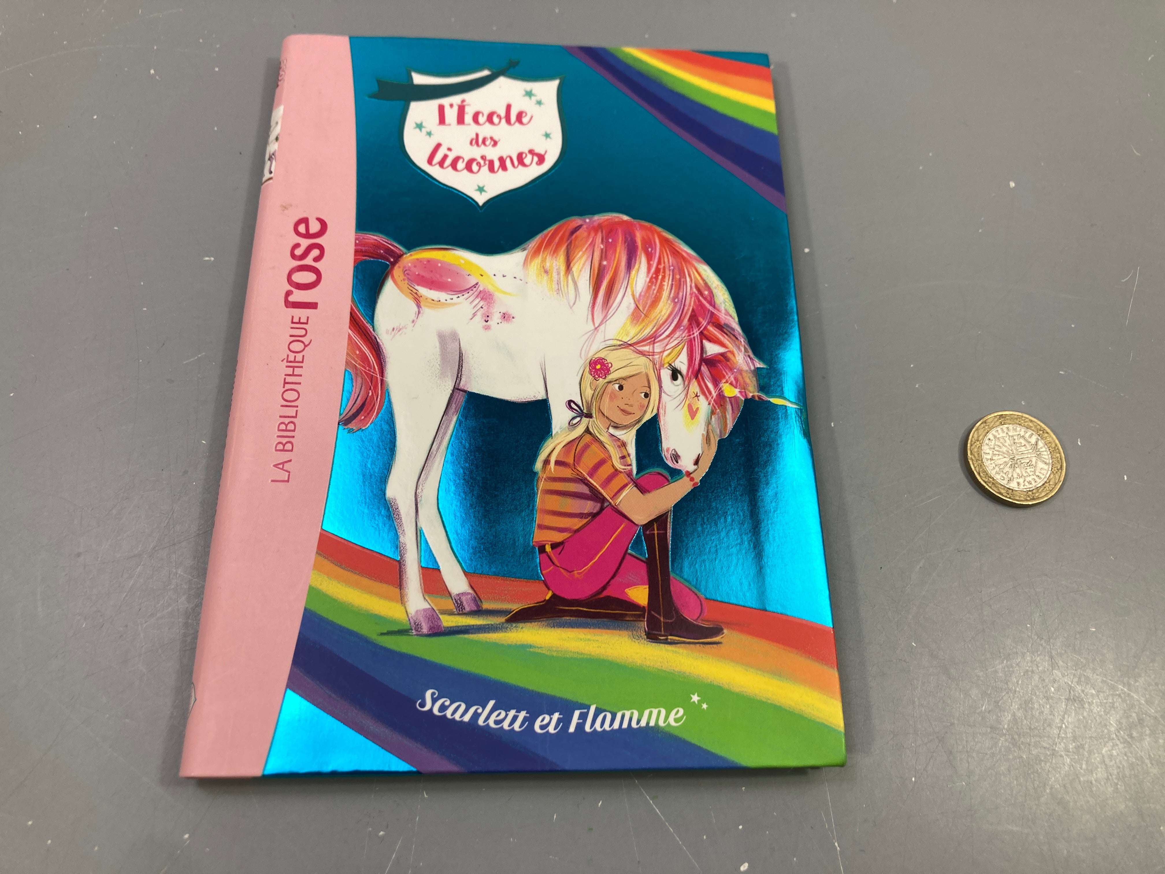 Livre L'École des licornes, Scarlett et Flamme, Bibliothèque rose