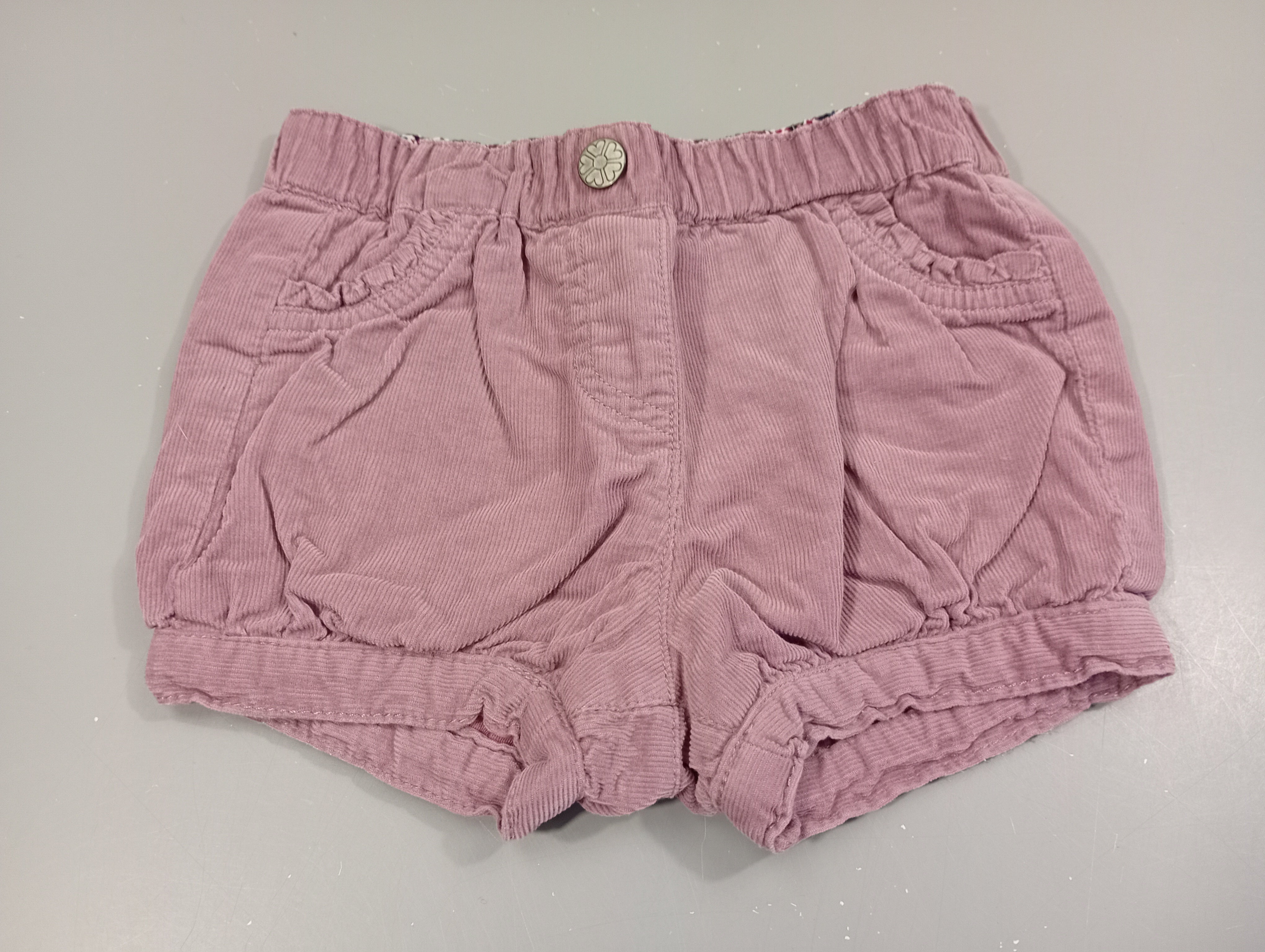 Short velours côtelé mauve