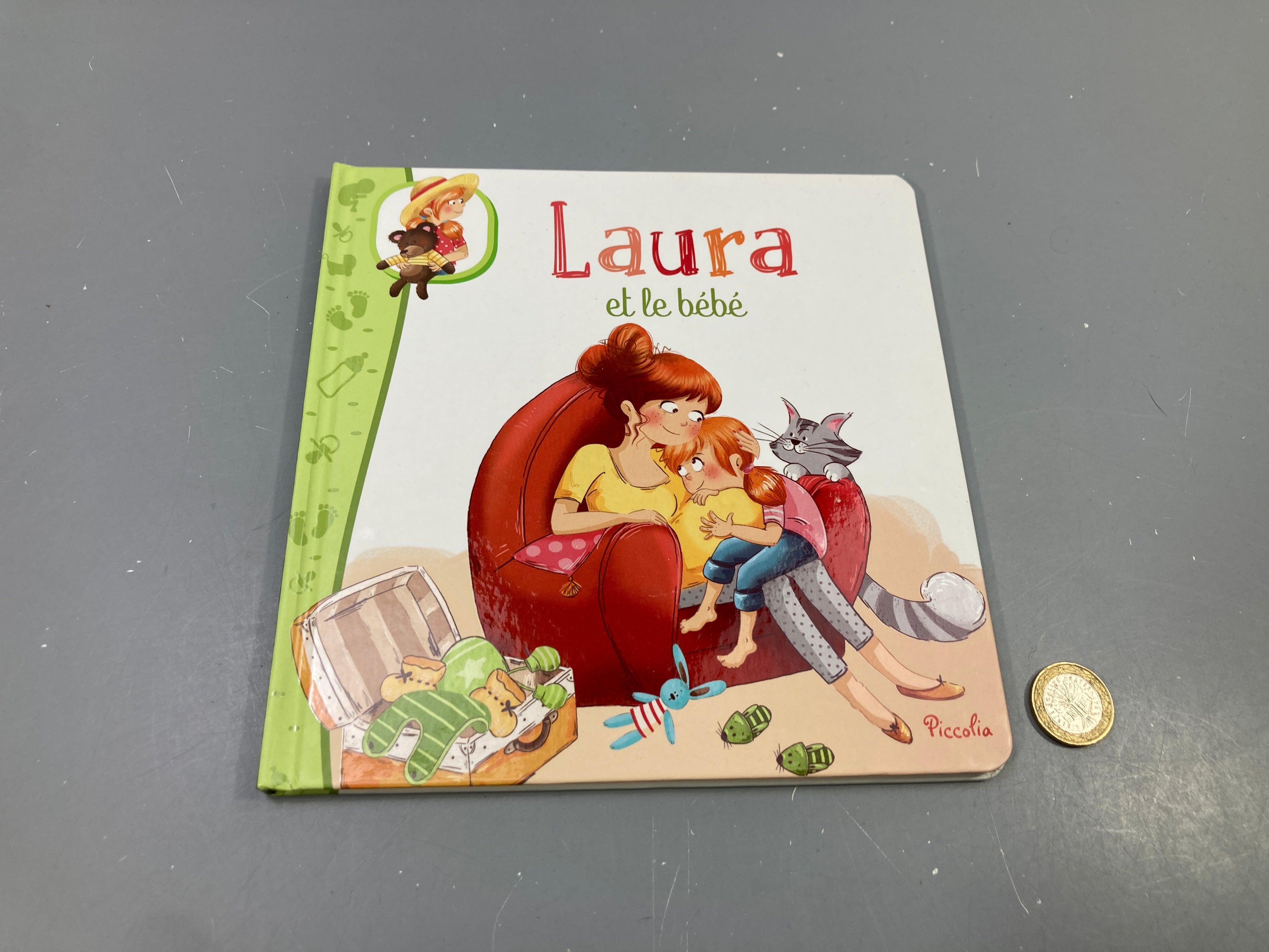 Livre Laura et le bébé, Piccolia