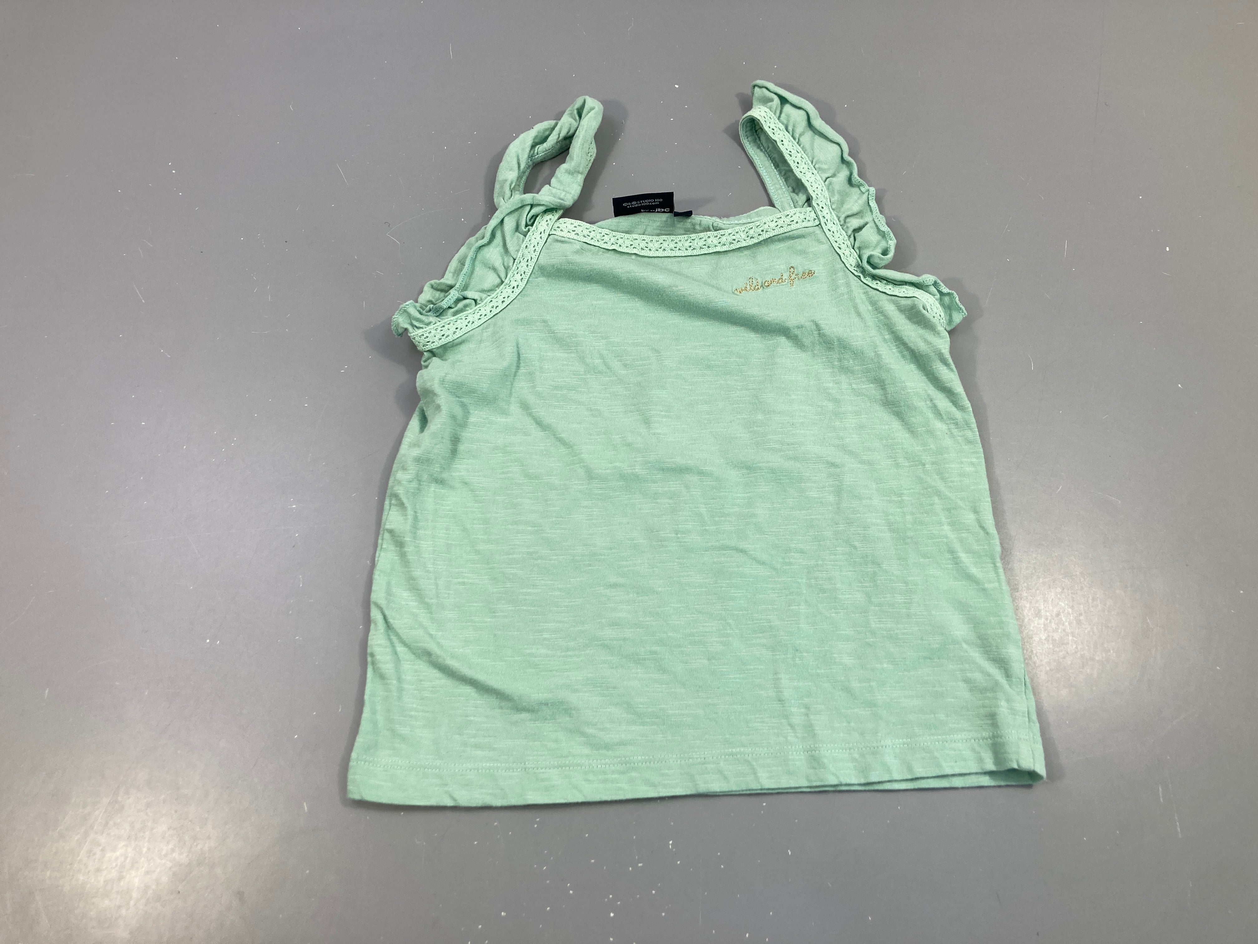 Top fines bretelles jersey vert flammé