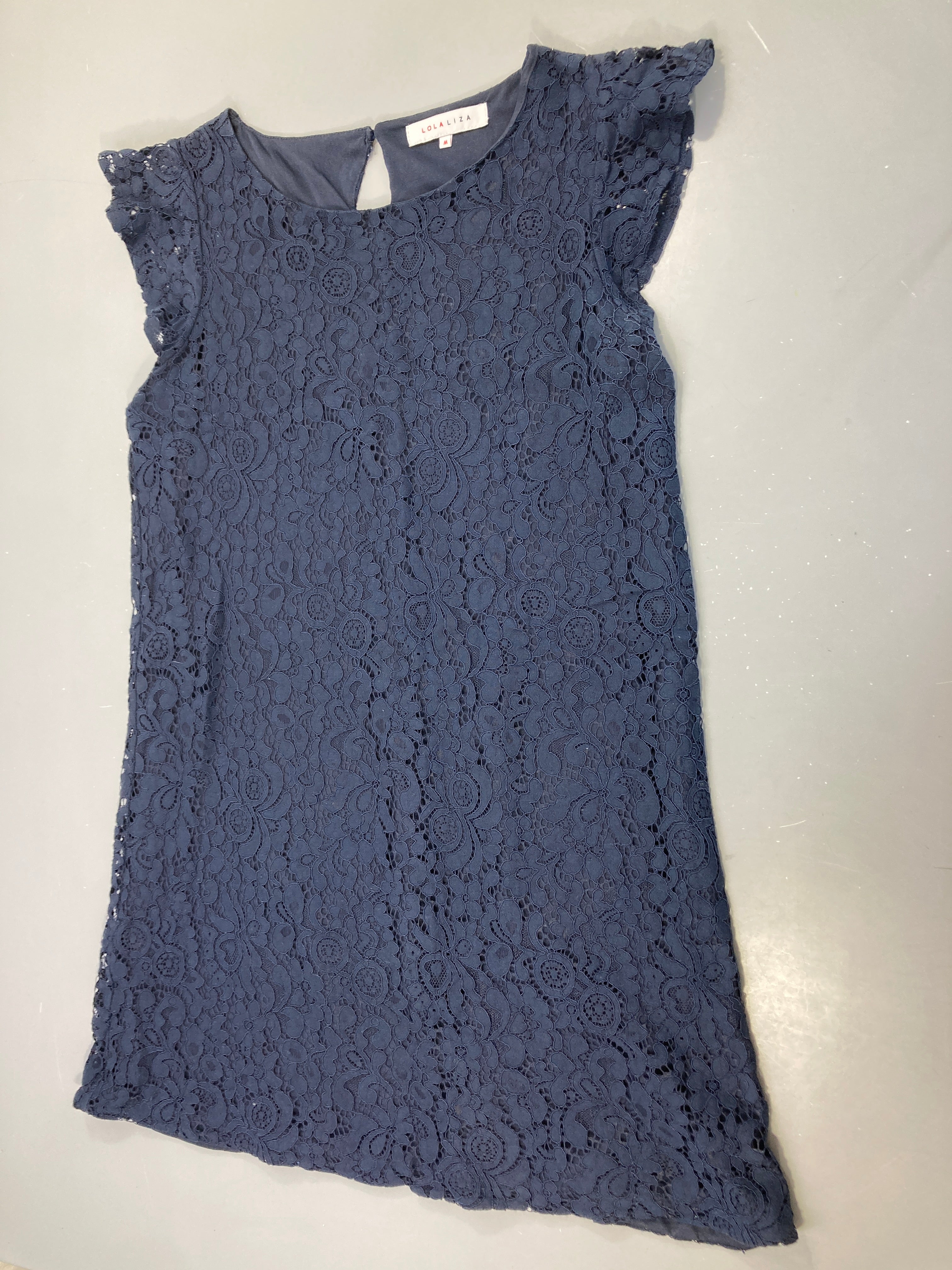 Robe m.c bleu marine broderies