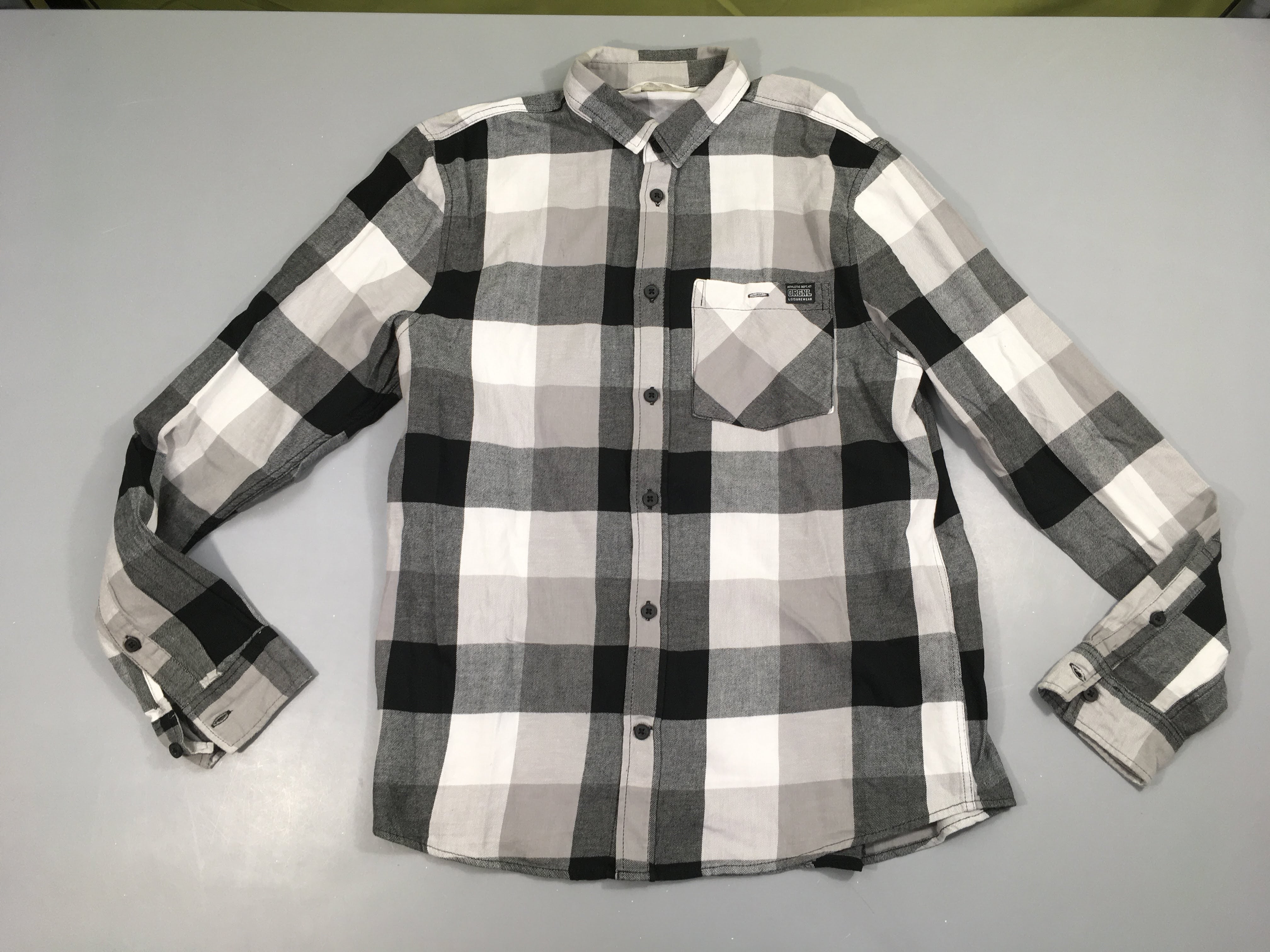 Chemise à carreaux noir-bs