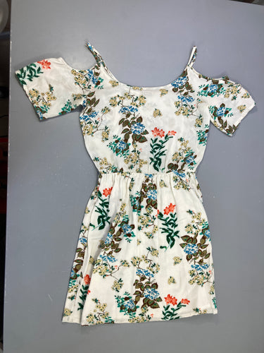 Robe écrue fleurie épaules dénudées (taille estimée), moins cher chez Petit Kiwi
