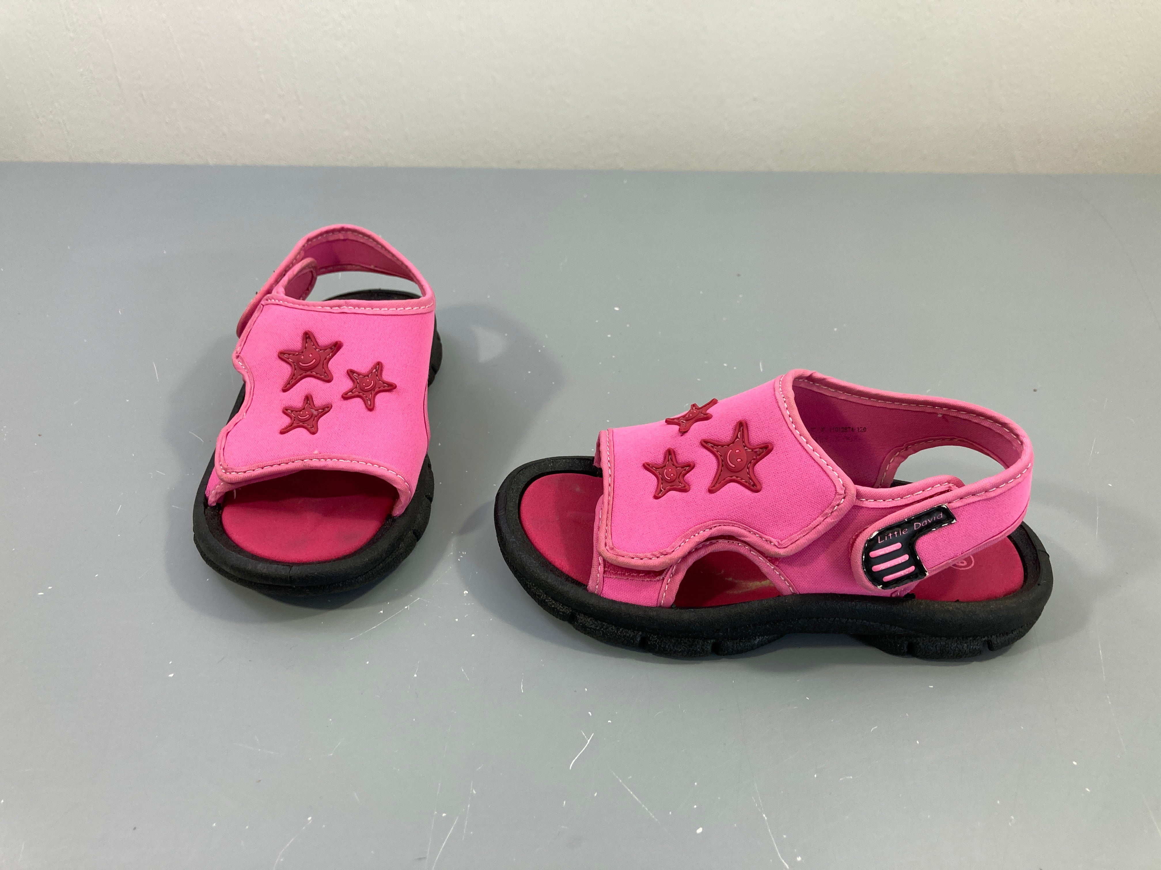 Sandales d'eau roses Little David