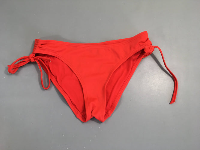 Culotte de maillot rouge Tribord, moins cher chez Petit Kiwi