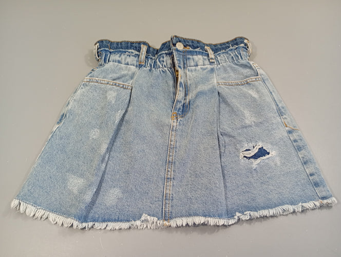 Jupe en jean clair effet dechiré , rapiécé et effiloché, moins cher chez Petit Kiwi