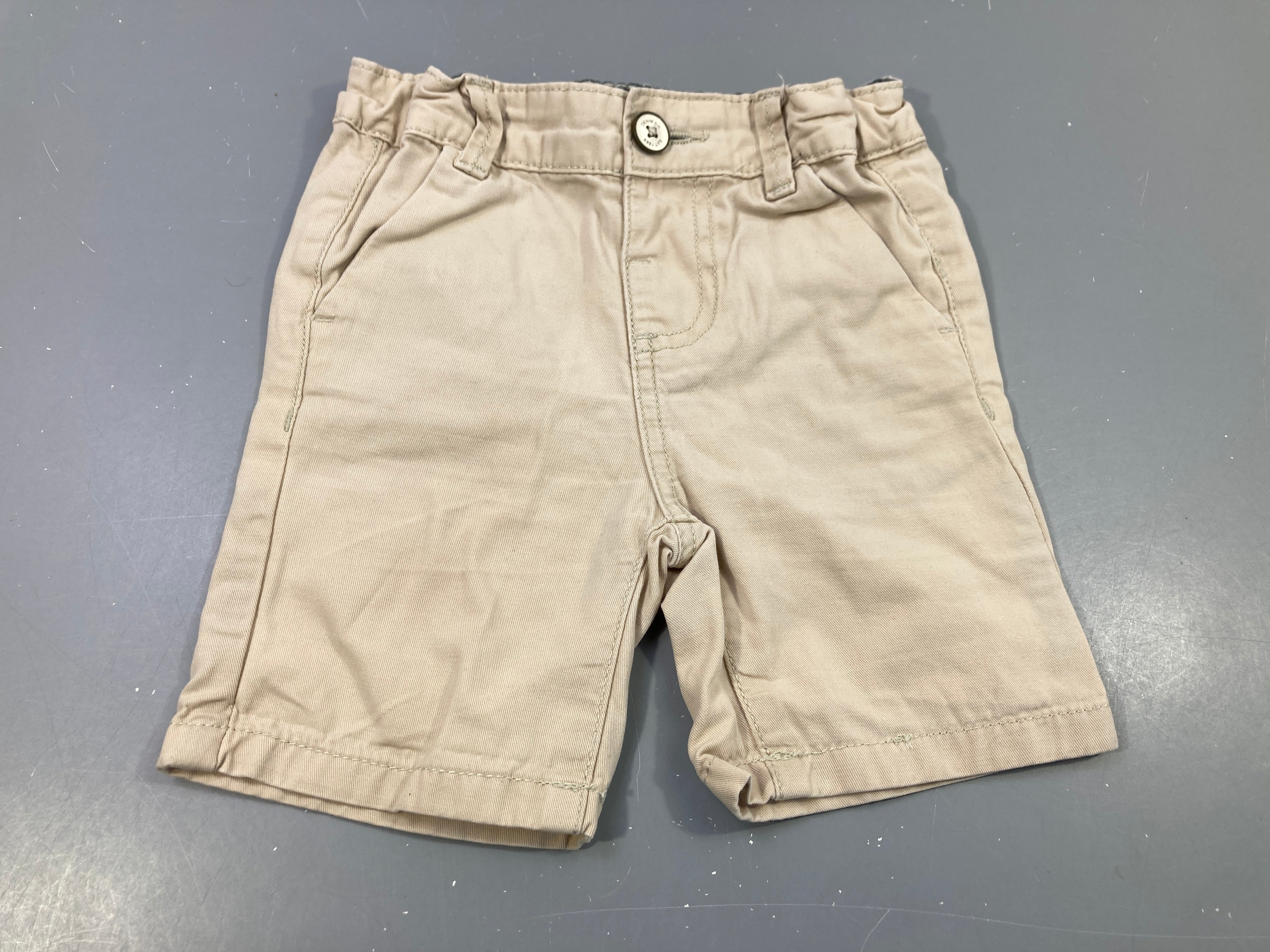 Bermuda beige