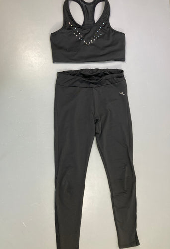 Brassière et Legging de gym noir stikers strass Un peu détendu aux genoux  Taille estimée, moins cher chez Petit Kiwi