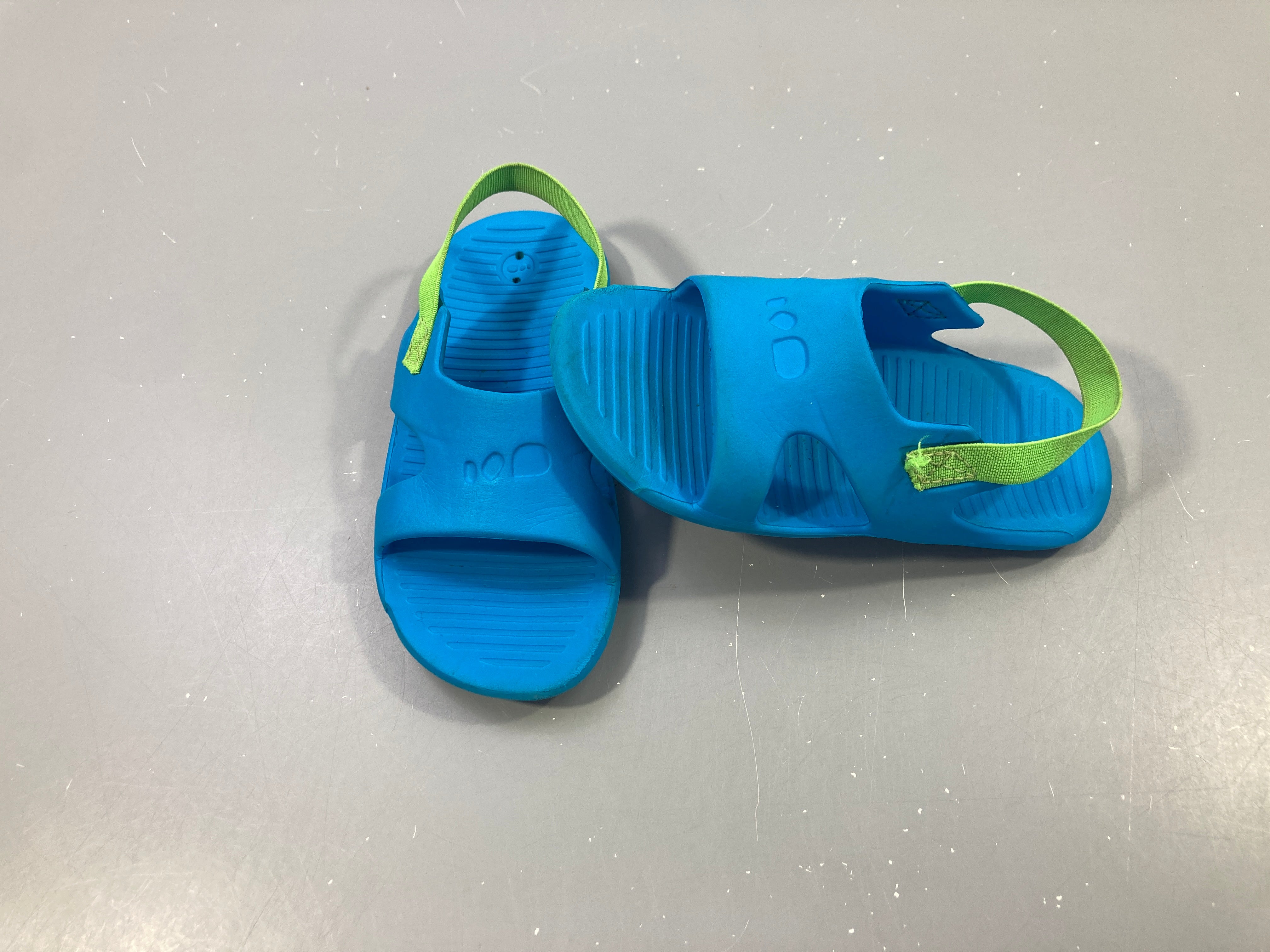 Sandales d'eau bleu-vert