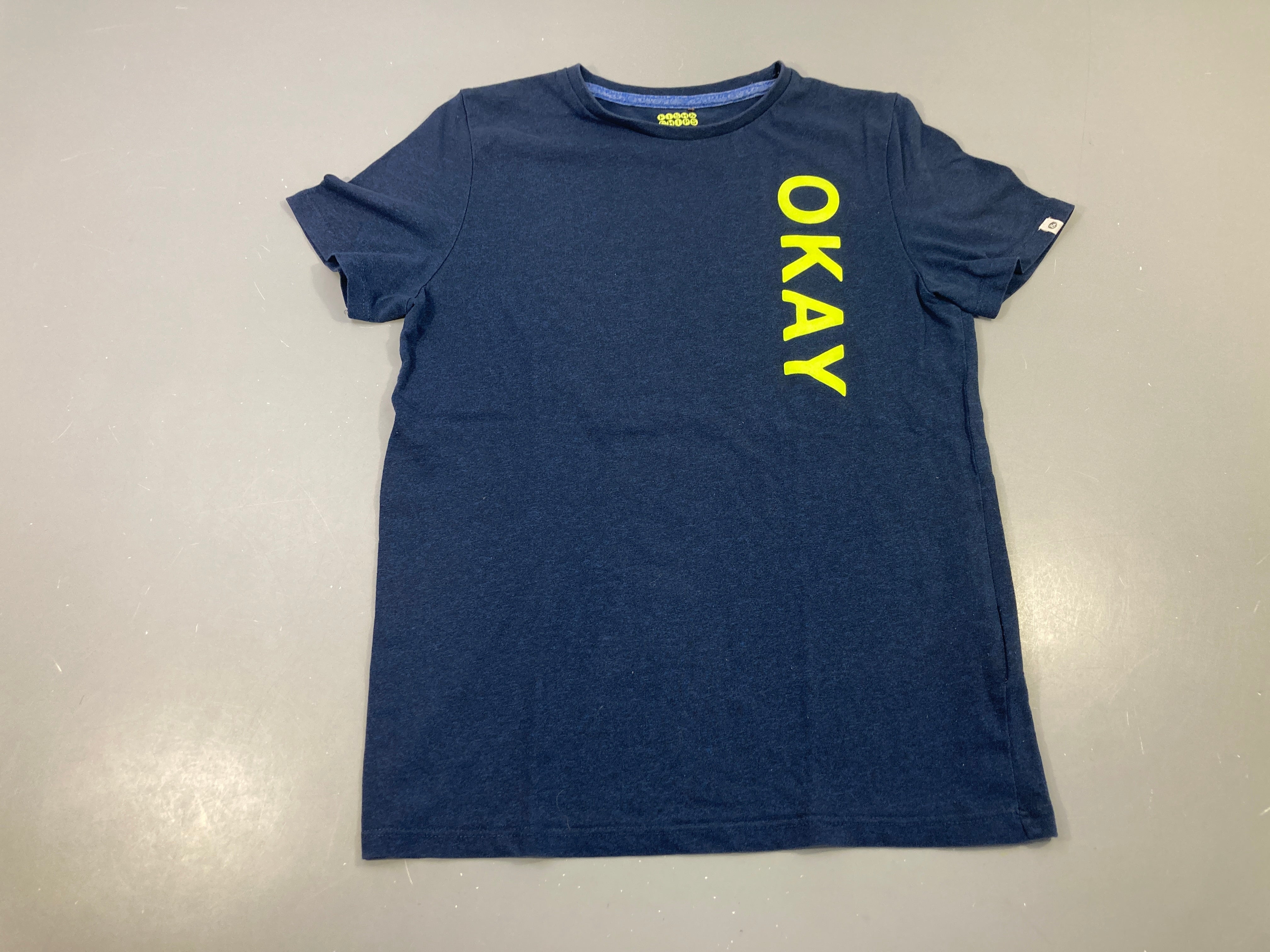 T-shirt m.c bleu foncé OKAY