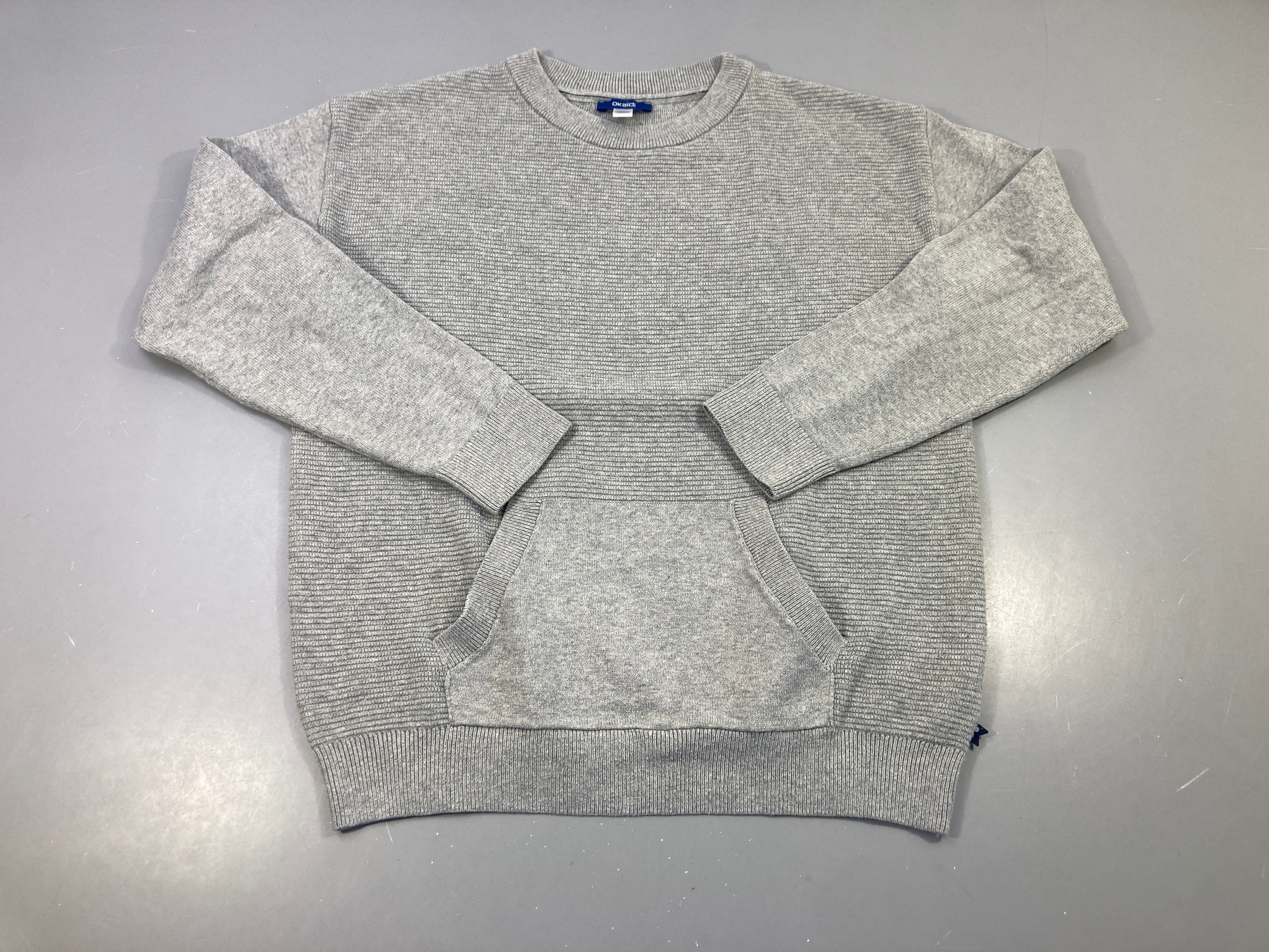 Pull gris texturé
