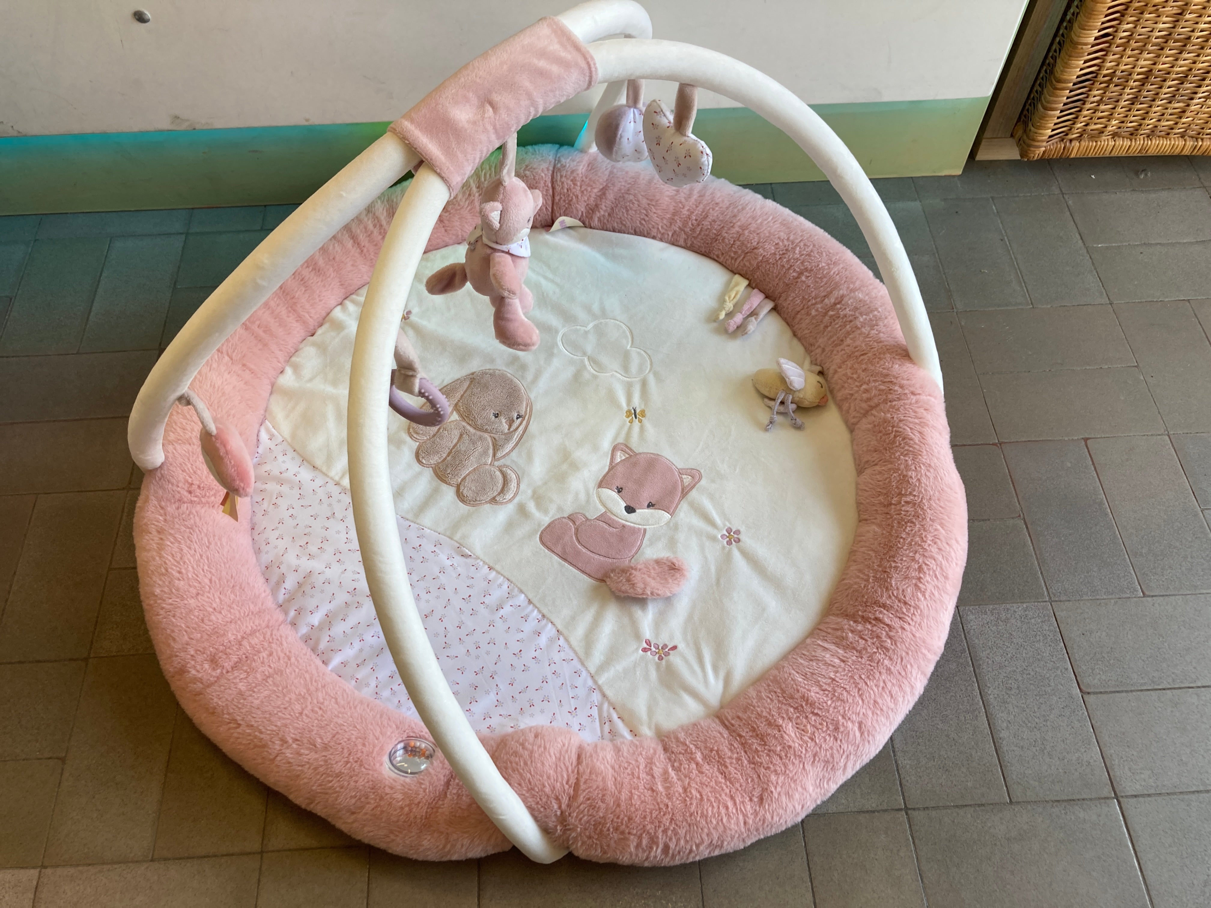 Tapis d'éveil velours écru/rose lapin, renard