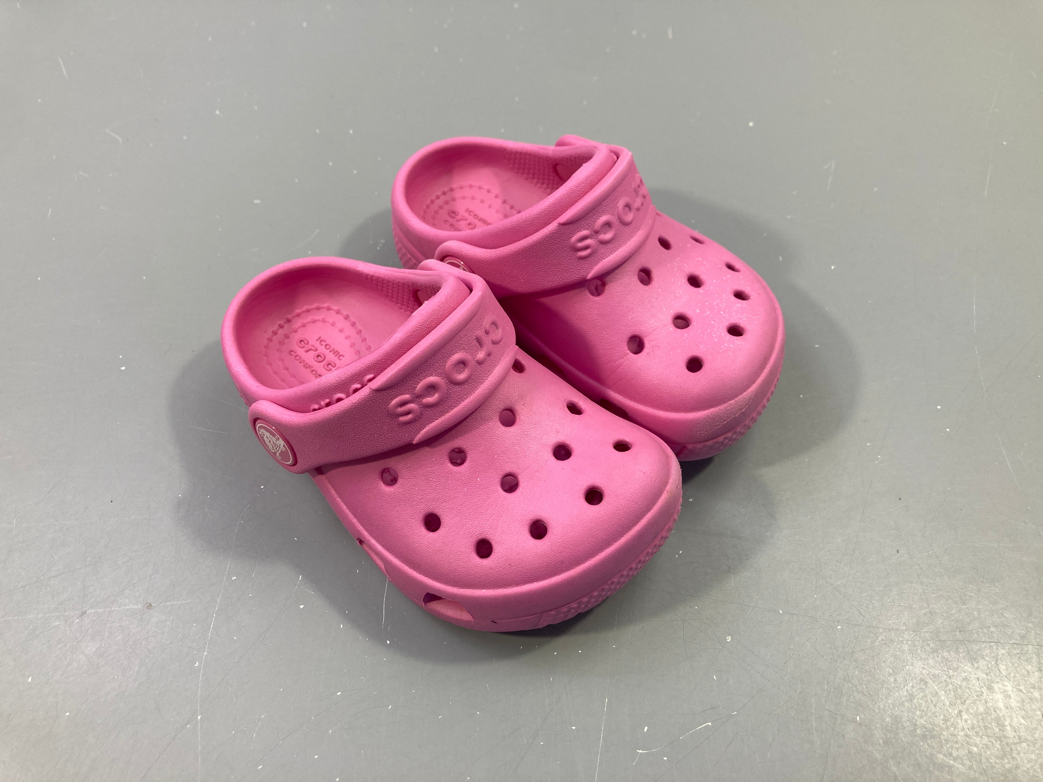 Crocs rose vif, 22-23