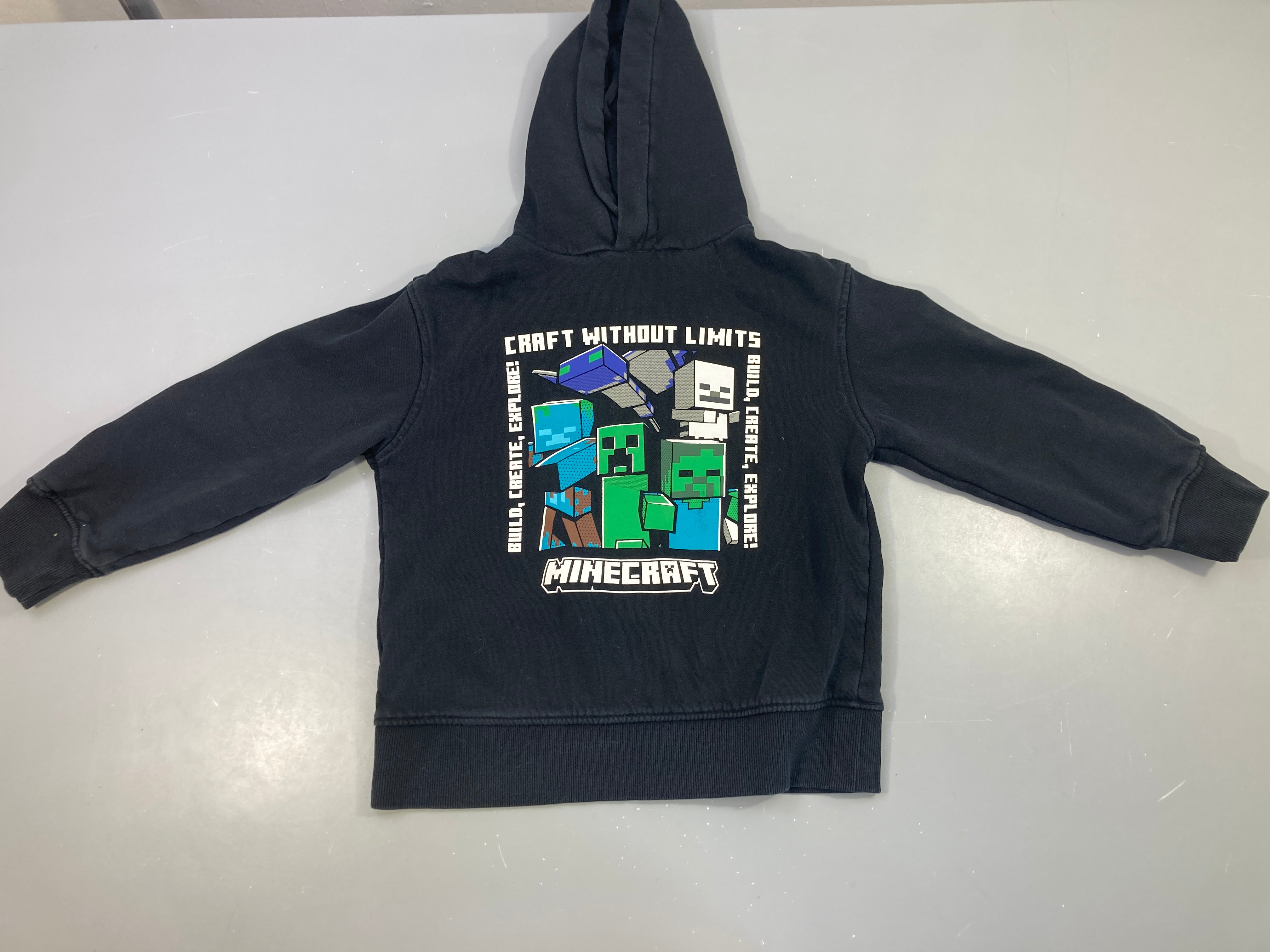 Sweat à capuche noir Minecraft