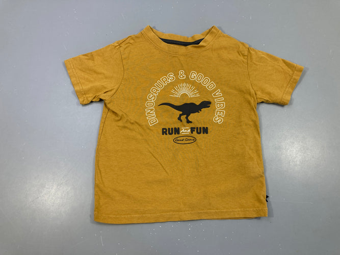 T-shirt m.c ocre Dino, moins cher chez Petit Kiwi
