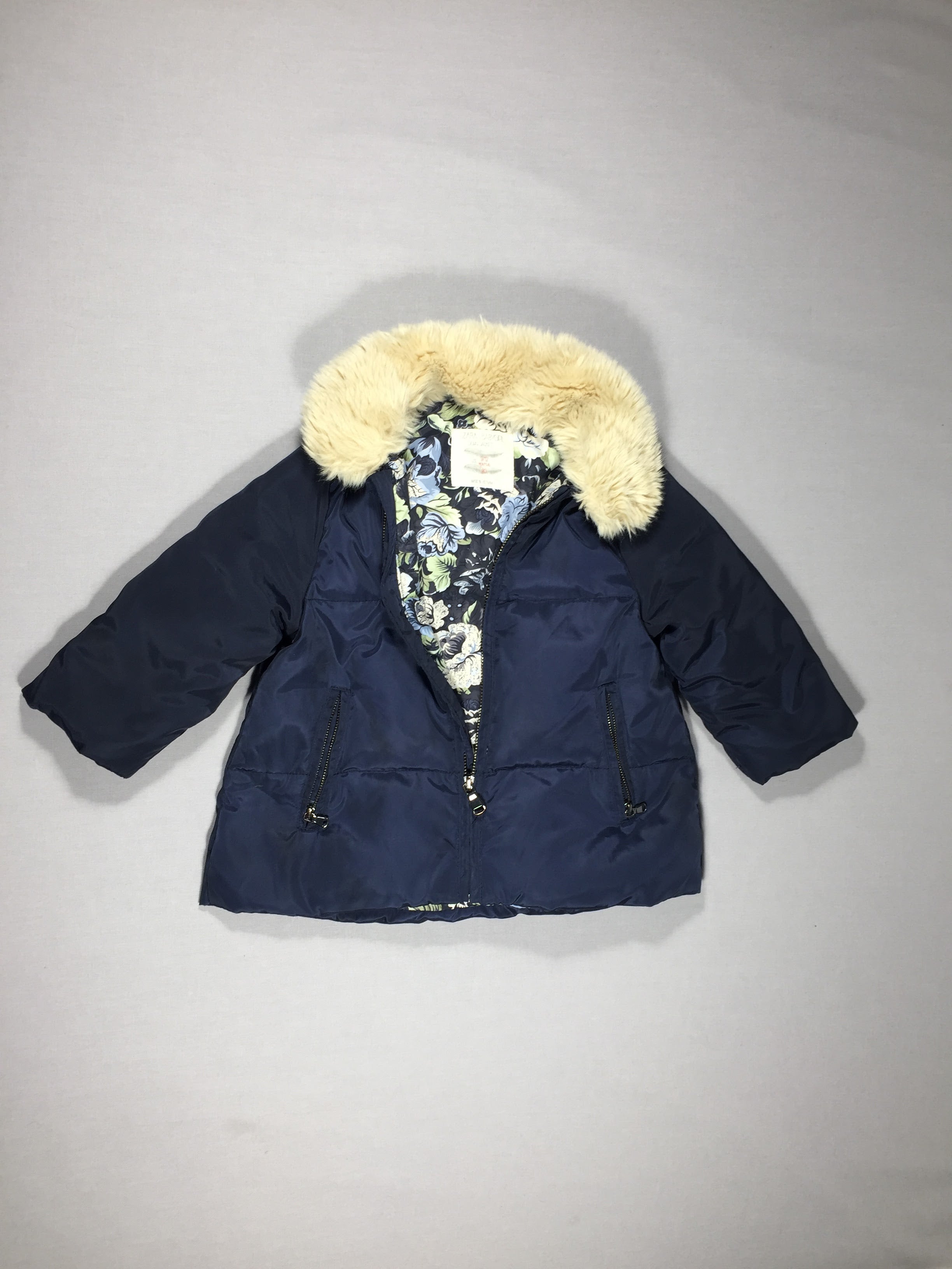 Manteau matelassé bleu marine - fourrure amovible - TB état